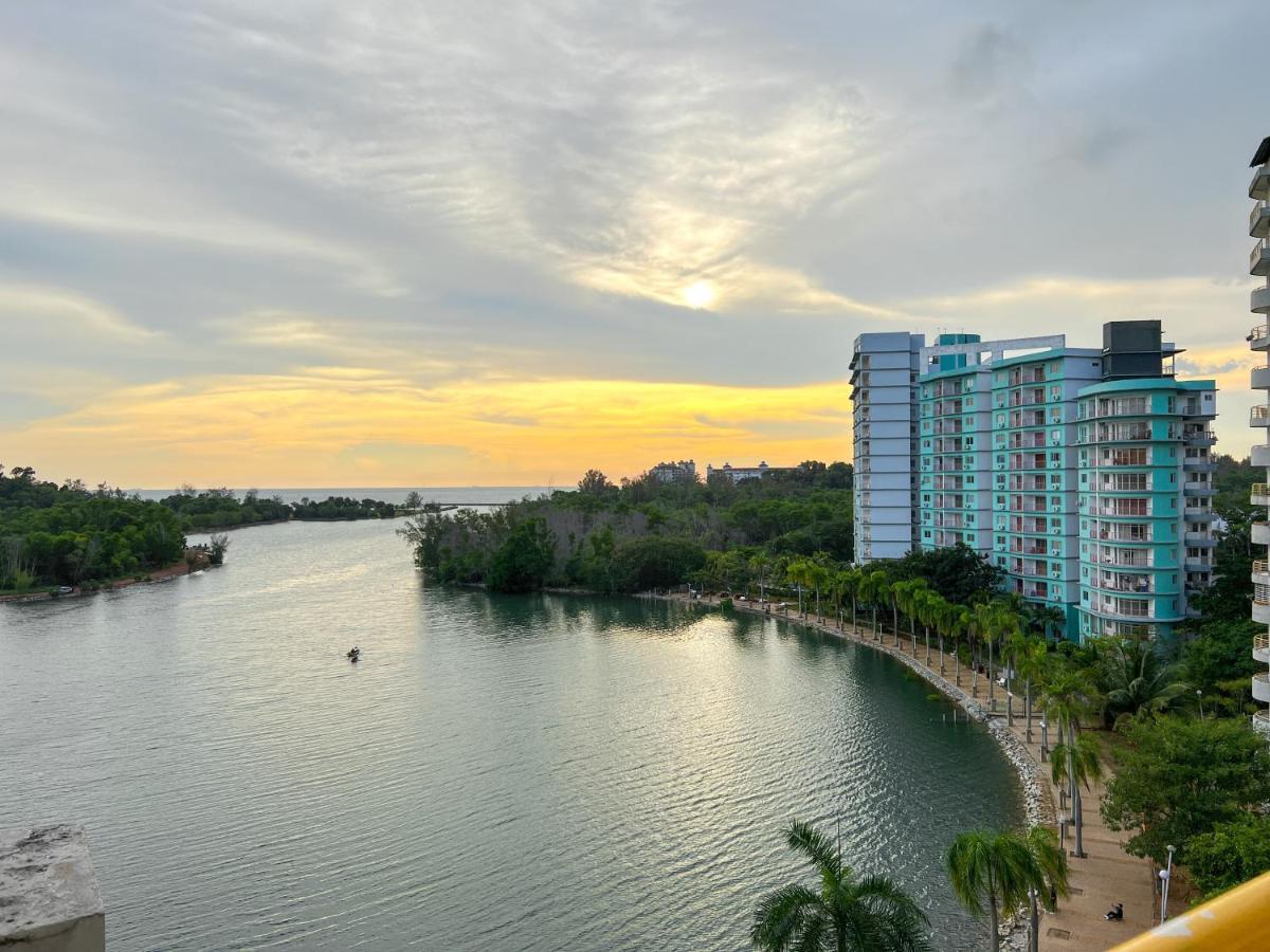 Bayview Suites Port Dickson By Maison Bagian luar foto