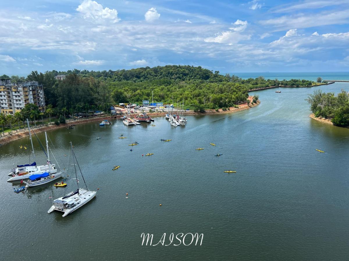 Bayview Suites Port Dickson By Maison Bagian luar foto
