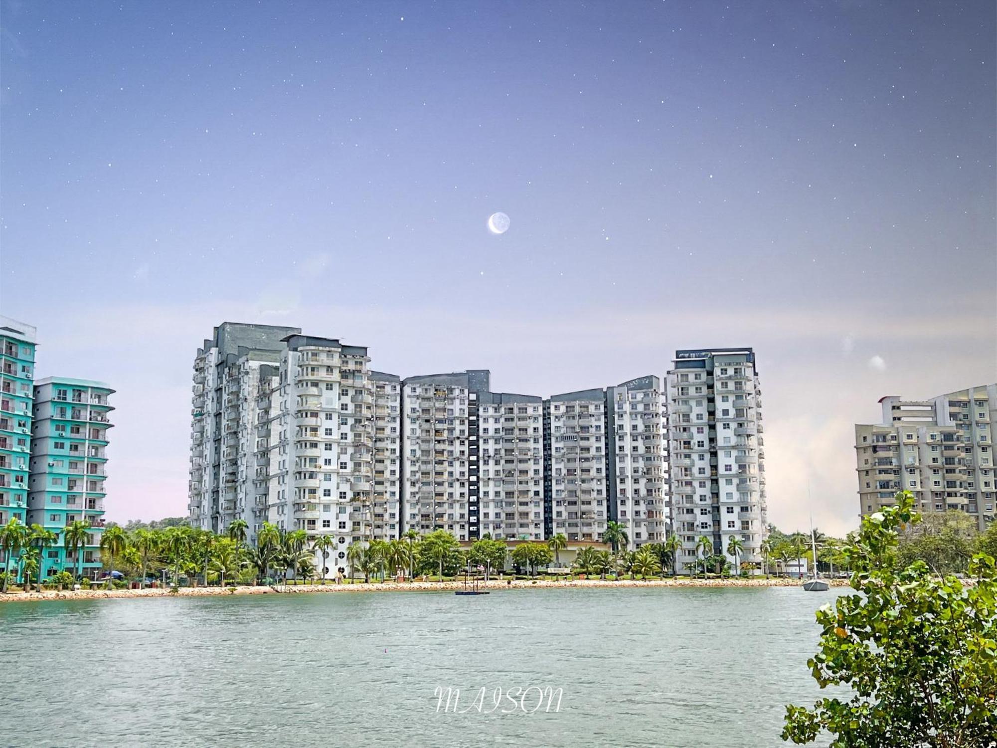 Bayview Suites Port Dickson By Maison Bagian luar foto